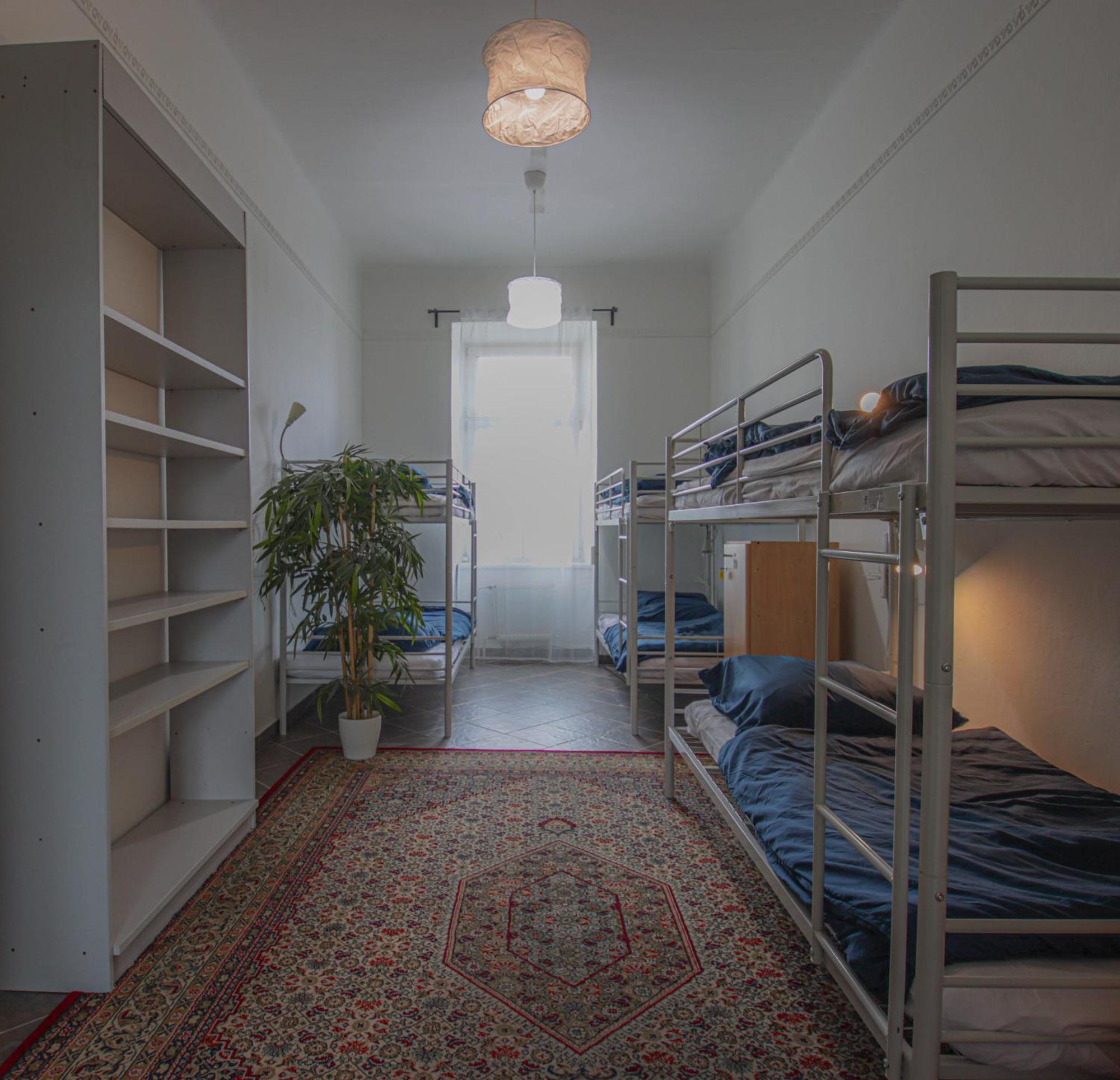 In Hostel Prague Exterior photo